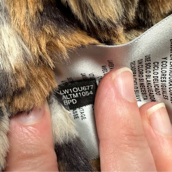 [ Levi’s ] Women’s Leopard Print Fur Lined Leather Jacket - Picture 6 of 16